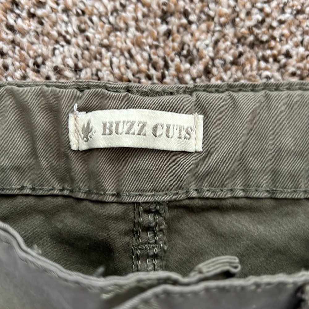 Buzz Cuts by J CREW boys Bermuda shorts size 6 adjustable waist olive green - Picture 3 of 4